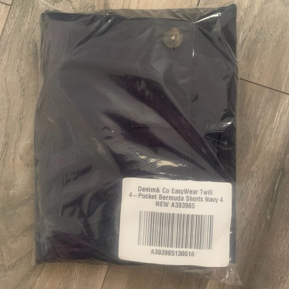 NWT DENIM & CO. EASYWEAR TWILL 4-POCKET BERMUDA SHORTS NAVY 4 - Picture 5 of 7